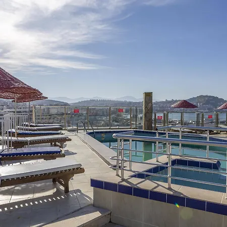 Hotel The View City Kuşadası